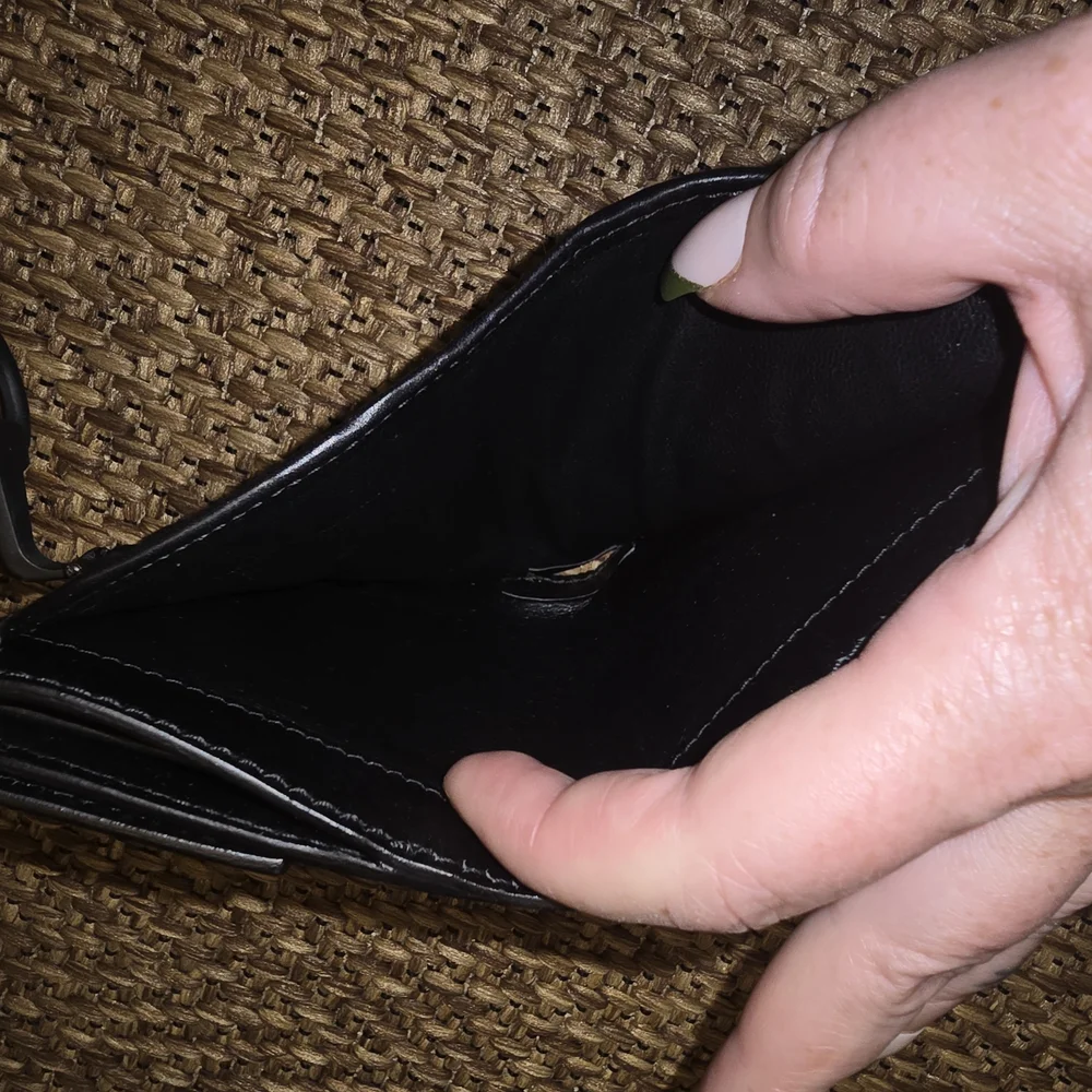 Gucci Black Leather Horse Bit Wallet